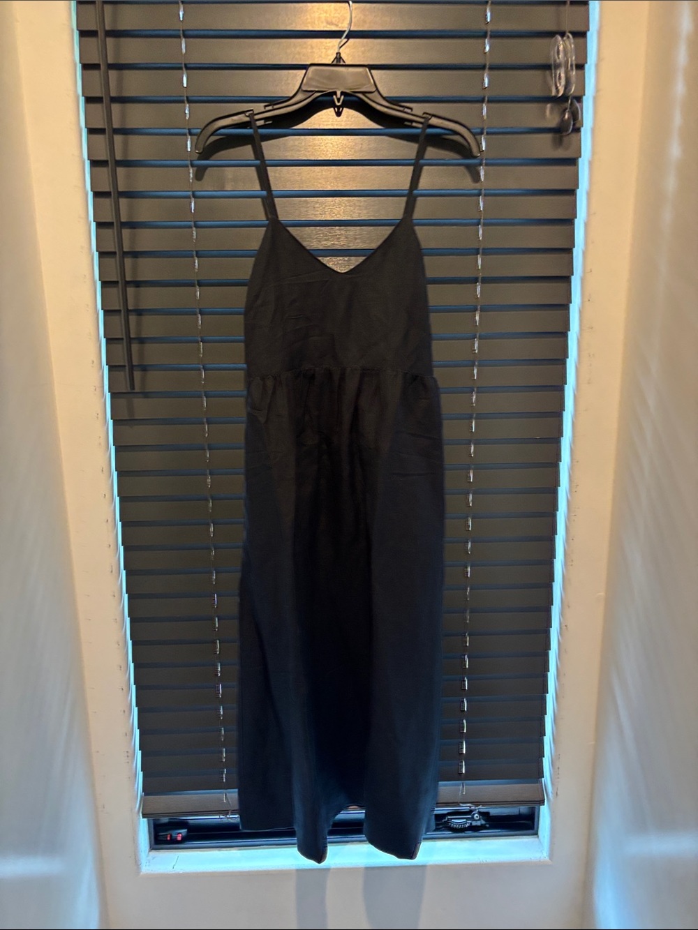 Evereve navy Spaghetti-Strap Midi Dress